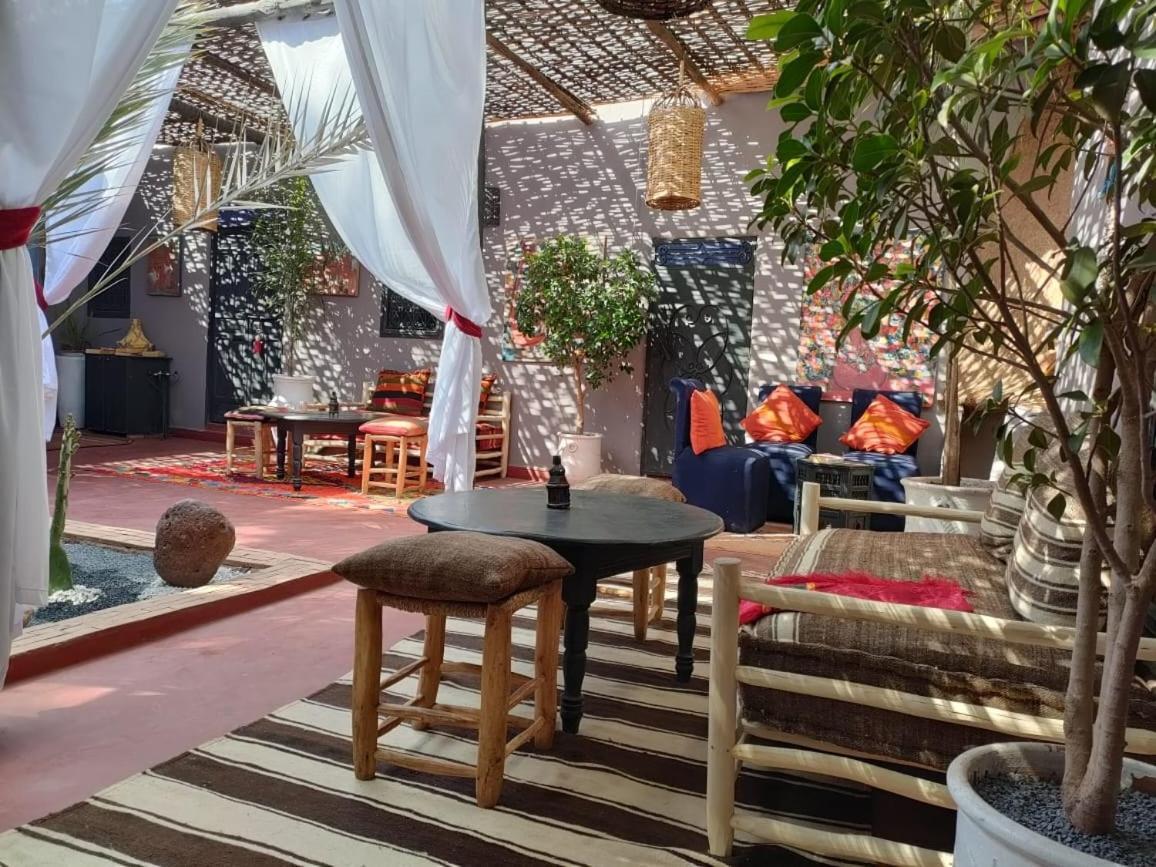 Dar Tadout Guest House Ait Ourir Exterior photo